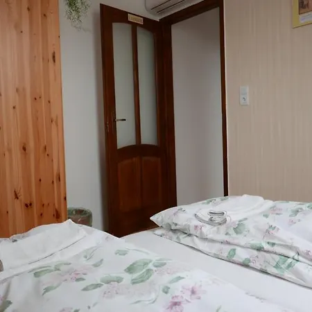 Paulay Borhaz Es Vendeghaz Tokaj